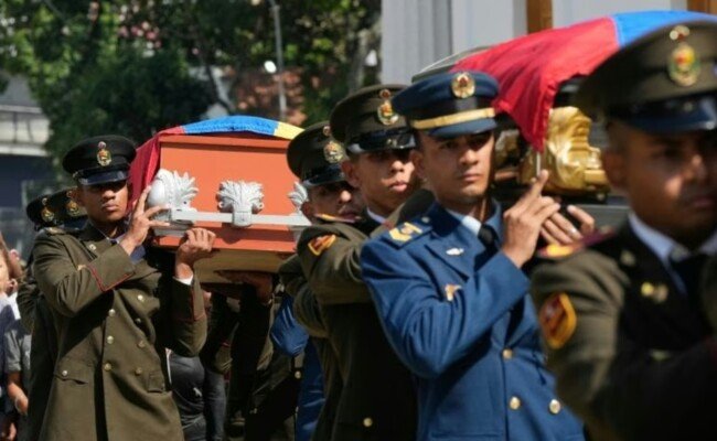 كراكاس: الهجوم الأميركي على فنزويلا أسفر عن مقتل 100 شخص