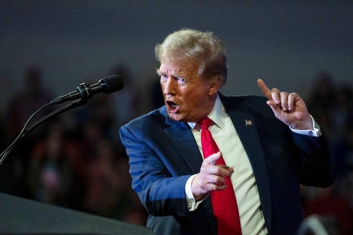 بعد ان قال ان الولايات المتحدة قضت على ايران تماما!!. ترامب يهدد: "إذا لم يفتحوا مضيق هرمز خلال 48 ساعة سندمر محطات الطاقة التابعة لهم"