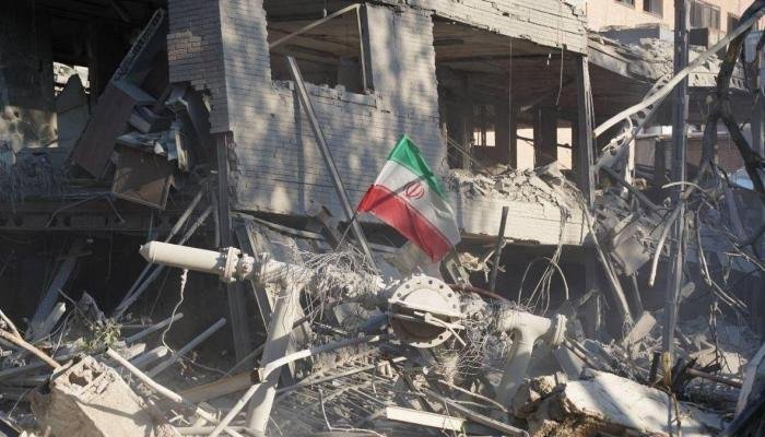 الجيش الإيراني: استشهاد 4 ضباط خلال عملية التصدي للطائرات الأمريكية في جنوب أصفهان