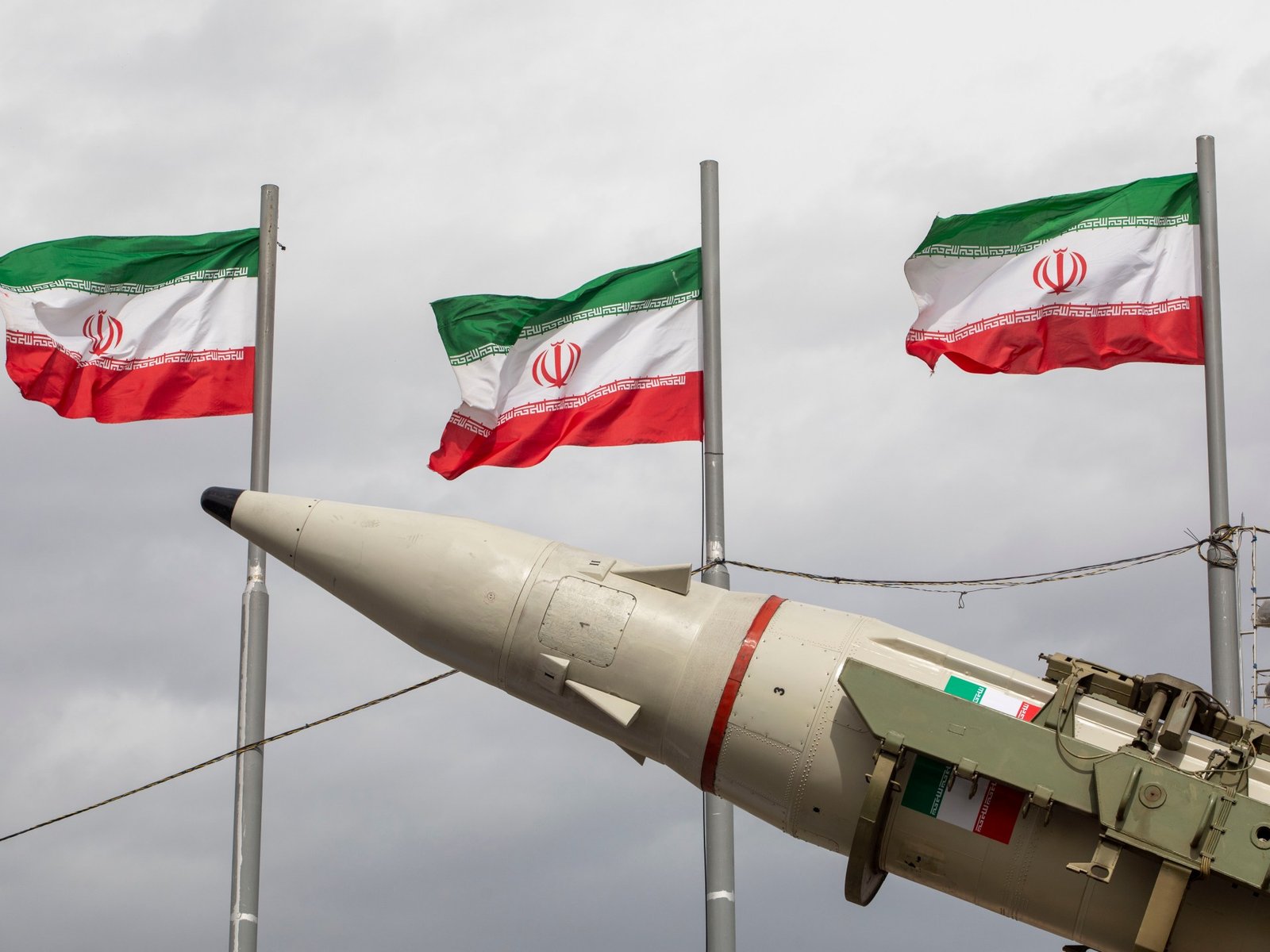 إيران سنضاعف جميع الضربات السابقة مع منصات إطلاق جديدة لصاروخي فاتح  و خیبر شکن