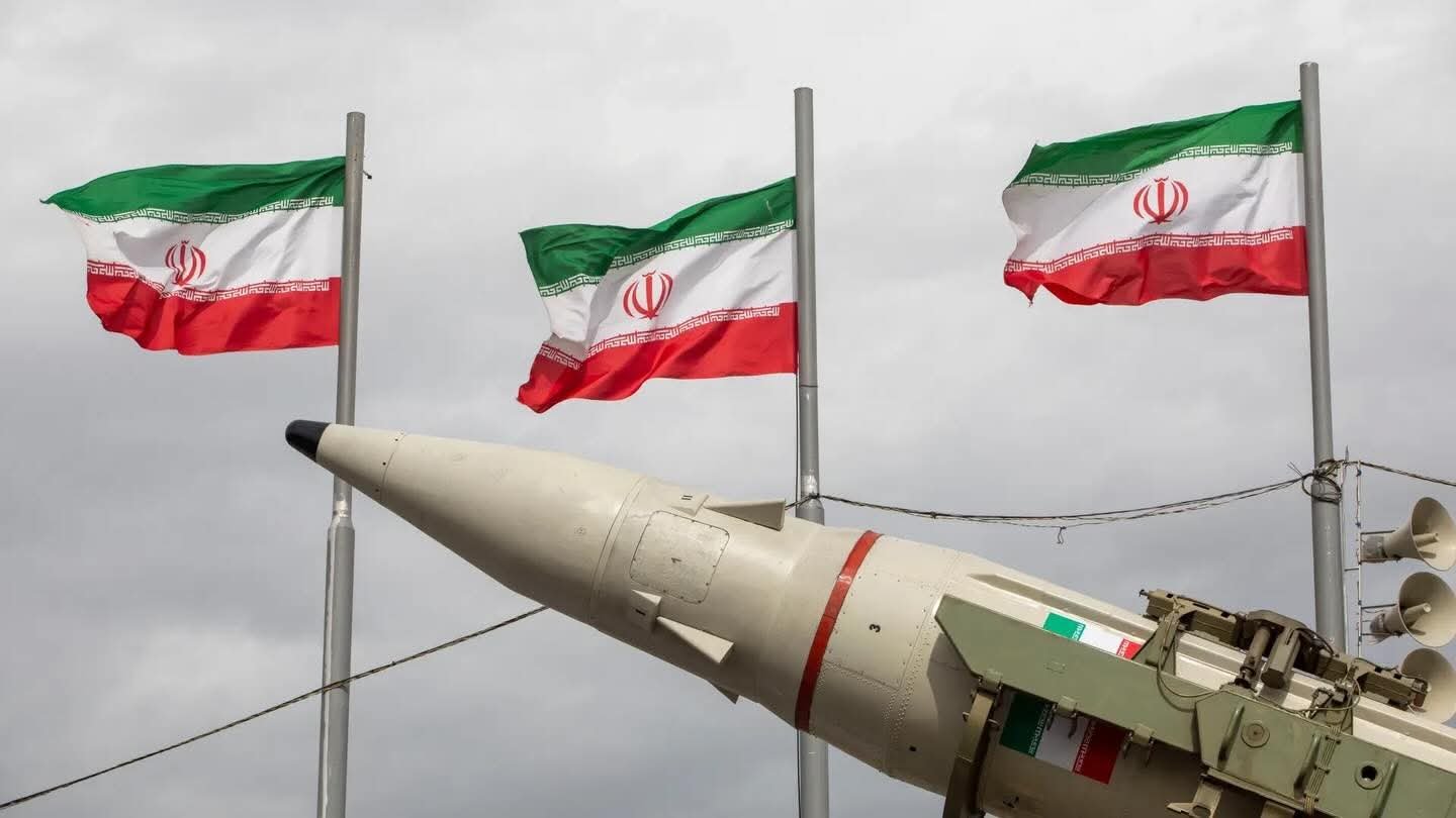 إيران أبلغت الوسطاء أن مشاركتها بمحادثات إسلام آباد مشروطة بوقف إطلاق النار في لبنان، وأكدت أنها قد تتراجع عن قرارها بإعادة فتح مضيق هرمز كما حذرت من أنها ستواصل هجماتها على إسرائيل والمنطقة إذا استمر استهداف لبنان وإيران