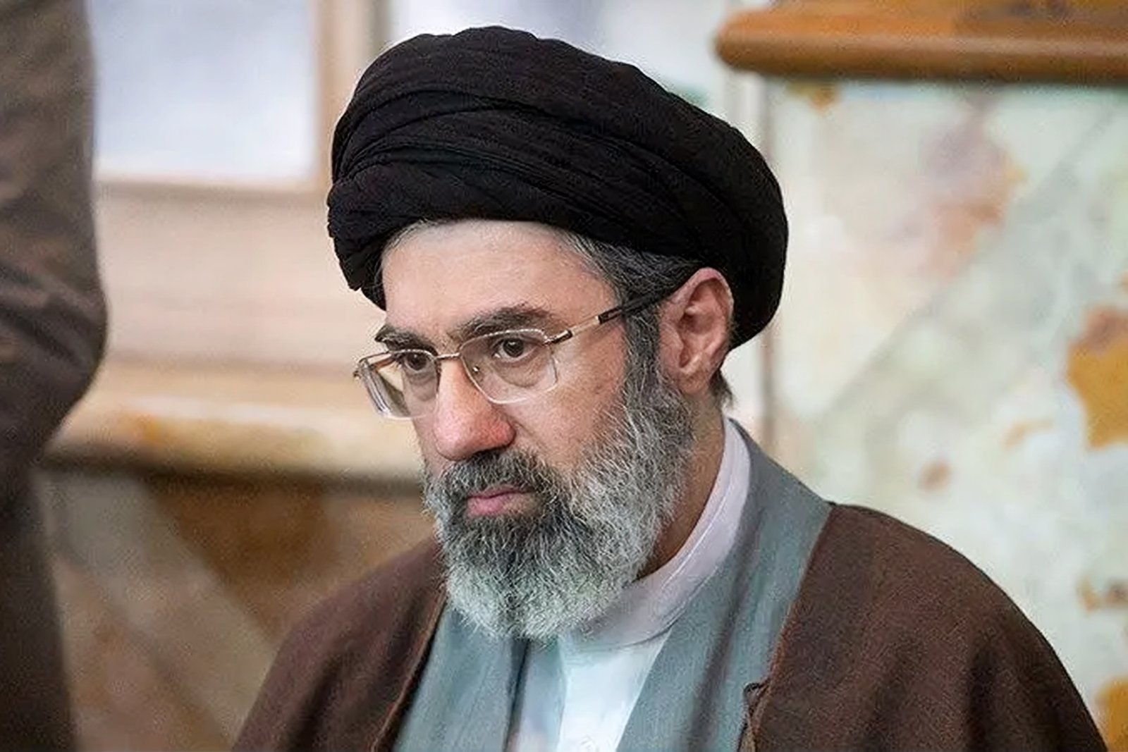 السيد مجتي الخامني القوات البحرية الإيرانية على أهبة الاستعداد