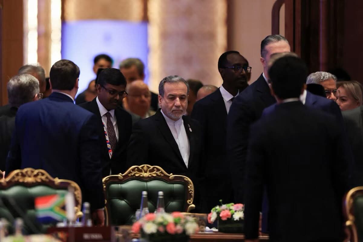 وزير الخارجية الإيراني، مخاطبا الإمارات خلال اجتماع وزراء خارجية دول البريكس كنتم شريكا فاعلا في العدوان على إيران لكن تحالفكم مع إسرائيل لم يحمكم أيضًا.