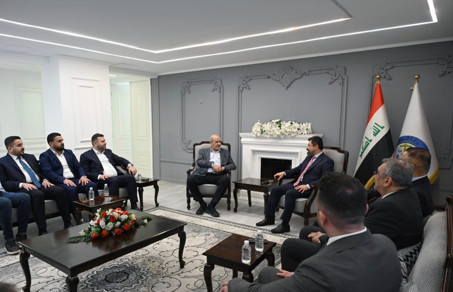 وزير العدل يشيد بدور العتبة الحسينية المقدسة في إعادة تأهيل النزلاء وتعزيز اندماجهم بالمجتمع