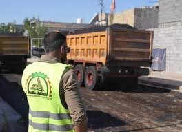 الجهد الخدمي للحشد الشعبي يباشر المرحلة الثانية لإكساء أزقة الرشاد الأولى شرقي بغداد