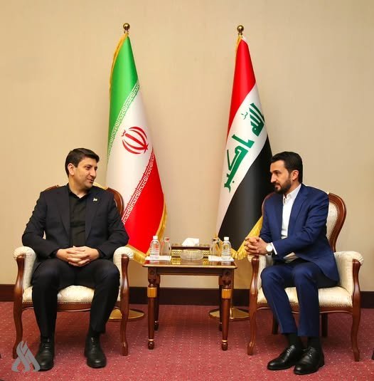 وزير الاتصالات ونظيره الإيراني يؤكدان أهمية تعزيز الشراكة بين البلدين بقطاع الاتصالات