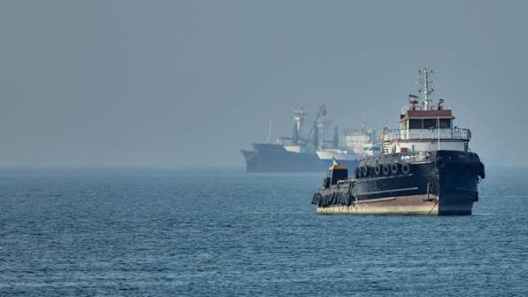 إيران: أوكرانيا هاجمت إحدى سفننا في بحر قزوين