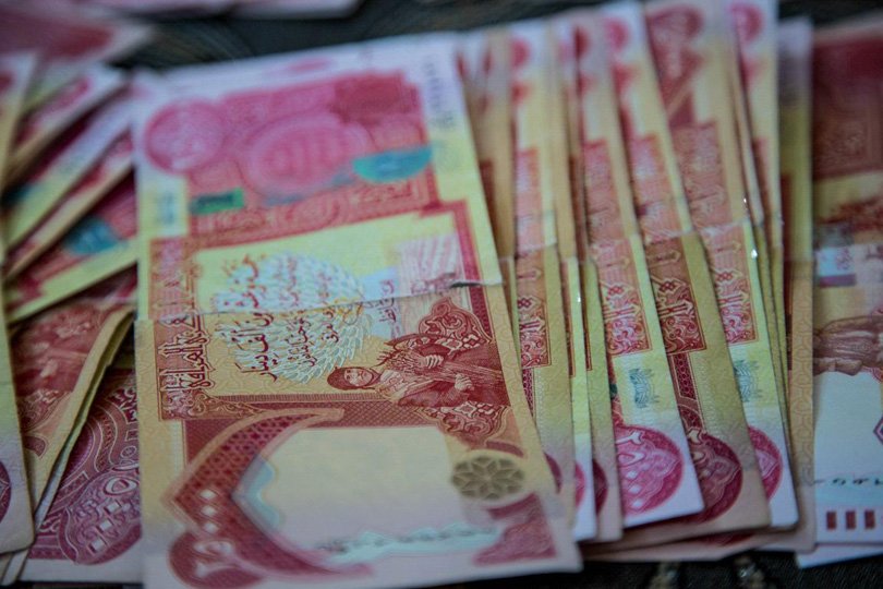 مستشار رئيس الوزراء: خطة حكومية لرفع الإيرادات غير النفطية إلى 46 بالمئة