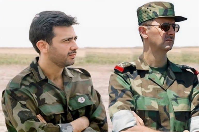 محكمة الجنايات في دمشق تصدر حكماً غيابياً بإعدام الرئيس السابق بشار الأسد وشقيقه ماهر الأسد، بعد إدانتهما بالقتل العمد بحق أكثر من شخص، وتقرر ملاحقتهما دولياً، فيما قضت بإعدام عاطف نجيب بتهم  القتل العمد والتعذيب.